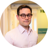 Dr. Kauy Martinez Faria